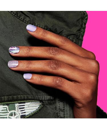 Dashing Diva Gloss Nail Strips - Gleam Queen | Chip Resistant UV-Free Gel Stickers | Long Lasting Nail Wraps with 32 Strips, Prep Pad, and Nail File - Buy Online on GoSupps.com