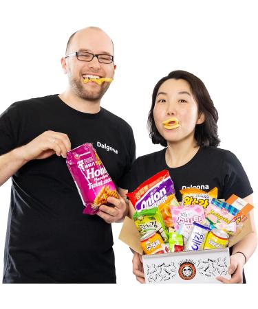 XXL Dalgona Box: Over 30 Premium Korean Sweets & Snacks - International Shipping Available! - Buy Online on GoSupps.com