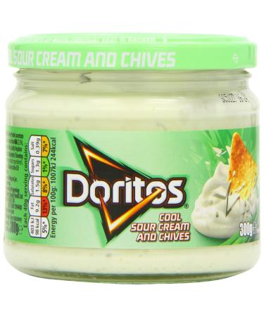Doritos Cool Sour Cream & Chive Dip 300G