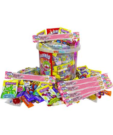 WikiMark Large Bucket Containing Over 200 WikiMark Allergen-Free Sweets. For Birthdays Halloween Christmas. Gluten and Dairy Free. Over 1.5 kg of Sweets (Includes Strawberry Strips)