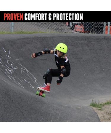 Triple Eight Wristsaver Wrist Guards for Skateboarding - Medium (1 Pair) | Strap Closure - Buy Online on GoSupps.com