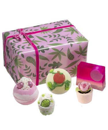 Bomb Cosmetics Palm Springs Handmade Wrapped Bath and Body Gift Pack Contains 5-Pieces 18.1 Ounces Designed in UK