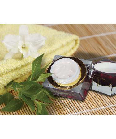 Premium Lycopene Skin Care - Anti-Aging Cream with Astaxanthin & Hyaluronic Acid - Italian Formula with 20 Organic Botanicals - Buy Online on GoSupps.com