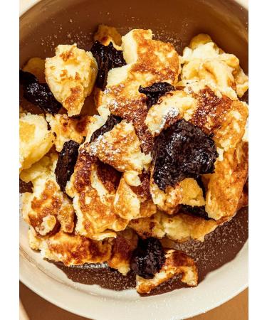 KoRo - Prune county 800g - Pure fruit delight - No added sugar - Ideal for bread and baking - Buy Online on GoSupps.com