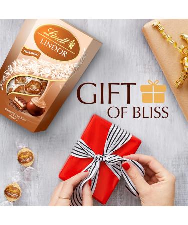  Lindt Lindt Lindor Tiramisu Milk Chocolate Truffle Box 200g - Buy Online on GoSupps.com