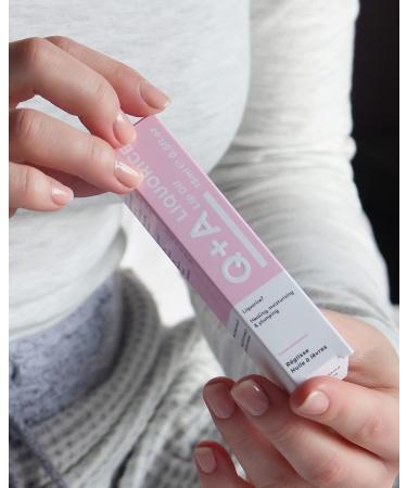Q+A Licorice Lip Oil - Moisturizing & Healing Lip Oil for Fuller Lips | 15 ml - International Shipping Available - Buy Online on GoSupps.com