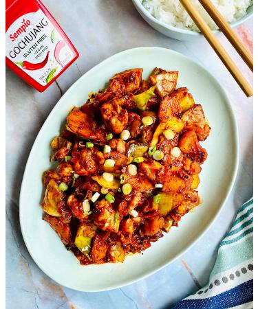 Sempio Gluten Free Korean Gochujang (8.81 oz) - Vegan Non-GMO Hot Pepper Paste for All-Purpose Use - Buy Online on GoSupps.com