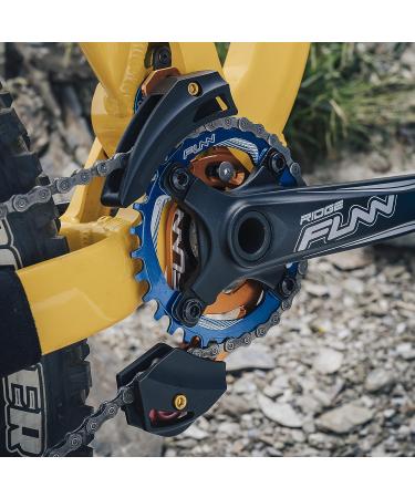 Funn Zippa AM Chain Guide | ISCG05 Interface | BSA Adapter | 32T-38T | Mountain Bike Protector Black - Buy Online on GoSupps.com