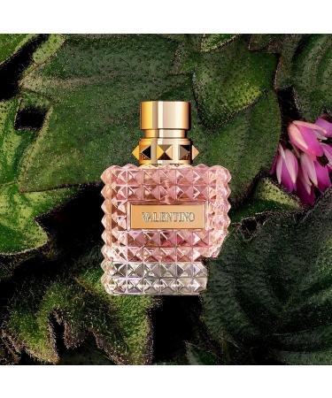 Valentino DONNA EAU DE PARFUM SPRAY 1.7 OZ - Buy Online on GoSupps.com
