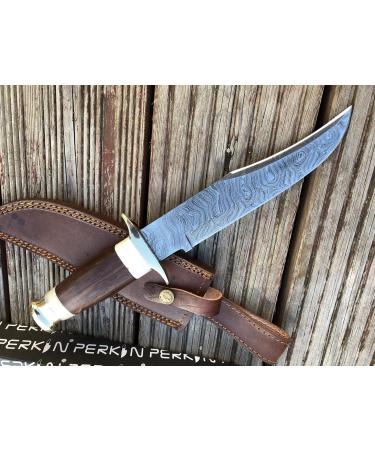 Perkin Damascus Hunting Knife with Leather Sheath - Premium Bowie Knife for Outdoor Adventure | International Shipping - Buy Online on GoSupps.com