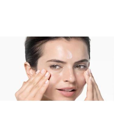Shop CLINIQUE Fresh Pressed Daily Booster with Pure Vitamin C 10% - 4 Count - 0.29 oz/ 8.5 mL Online - Best Price & International Shipping - Buy Online on GoSupps.com