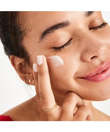 Shop First Aid Beauty Ultra Repair Oil-Control Moisturizer - 1.7 oz/ 50 mL Online - Best Price & International Shipping - Buy Online on GoSupps.com