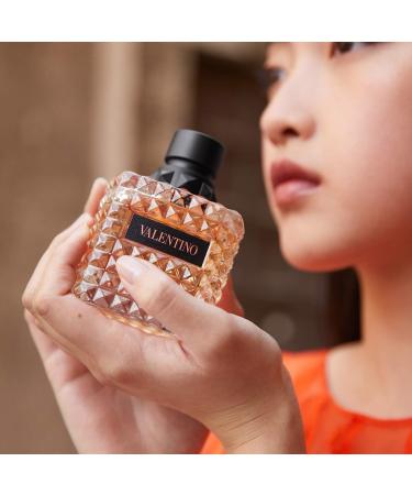 Shop Valentino Born in Roma Coral Fantasy Eau de Parfum Travel Spray - 0.33 oz/ 10 mL Online - Best Price & International Shipping - Buy Online on GoSupps.com