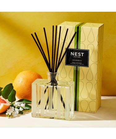 Shop NEST New York Grapefruit Reed Diffuser - 5.9 oz / 175 mL Online - Best Price & International Shipping - Buy Online on GoSupps.com