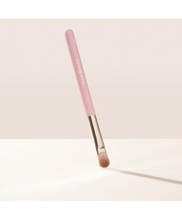 Shop Rare Beauty by Selena Gomez Stay Vulnerable All - Over Eyeshadow Brush Online - Best Price & International Shipping - Buy Online on GoSupps.com
