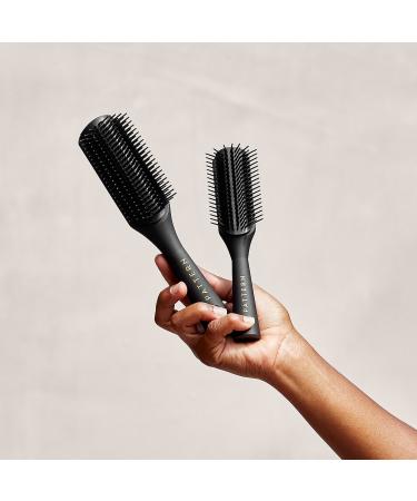 Shop PATTERN by Tracee Ellis Ross Shower Detangling Brush Online - Best Price & International Shipping - Buy Online on GoSupps.com