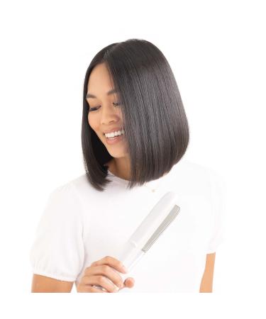 Shop Drybar Drybar Reserve Vibrating Flat Iron Online - Best Price & International Shipping - Buy Online on GoSupps.com