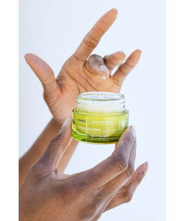 Shop KORRES Santorini Grape Poreless Skin Cream - 1.35 oz/ 40 mL Online - Best Price & International Shipping - Buy Online on GoSupps.com