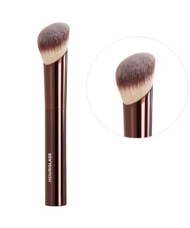 Hourglass Ambient Soft Glow Foundation Brush