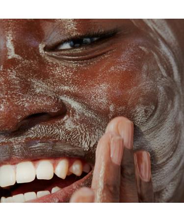 Shop Fenty Skin The Glow Around 4-Piece Travel Skincare Essentials Set Online - Best Price & International Shipping - Buy Online on GoSupps.com