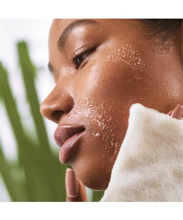 Shop Fenty Skin The Glow Around 4-Piece Travel Skincare Essentials Set Online - Best Price & International Shipping - Buy Online on GoSupps.com