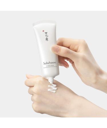 Shop Sulwhasoo UV Daily Cream Broad Spectrum SPF 40 Sunscreen - 1.35 oz / 40 ml Online - Best Price & International Shipping - Buy Online on GoSupps.com