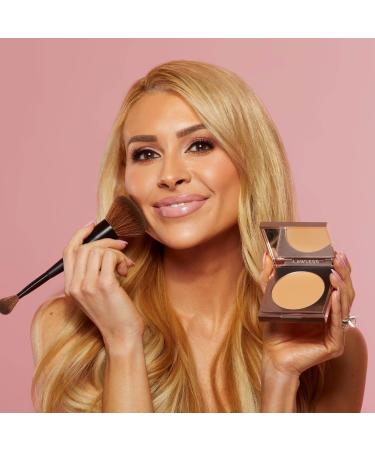 Shop LAWLESS Multi-Use Powder Brush Online - Best Price & International Shipping - Buy Online on GoSupps.com