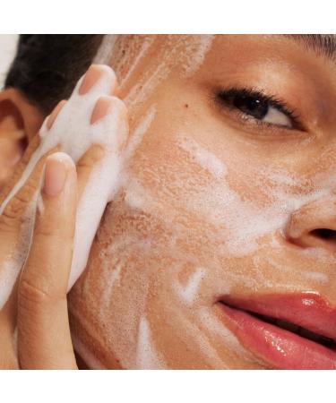 Shop ILIA The Cleanse Soft Foaming Cleanser + Make Up Remover Online - Best Price & International Shipping - Buy Online on GoSupps.com