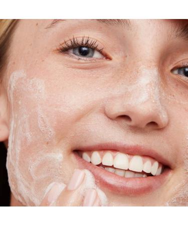 Shop Peace Out 2% Salicylic Acid Acne Gel Cleanser - 4 oz Online - Best Price & International Shipping - Buy Online on GoSupps.com