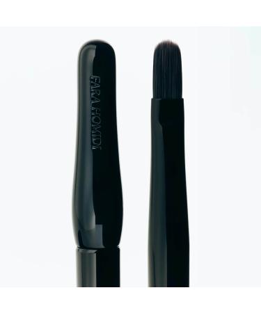 Shop Fara Homidi Lip Brush Online - Best Price & International Shipping - Buy Online on GoSupps.com