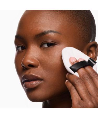 Shop MAKEUP BY MARIO Master Pro Puff Online - Best Price & International Shipping - Buy Online on GoSupps.com