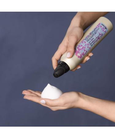 Shop Davines This Is A Curl Moisturizing Mousse - 8.45 oz/ 250 ml Online - Best Price & International Shipping - Buy Online on GoSupps.com