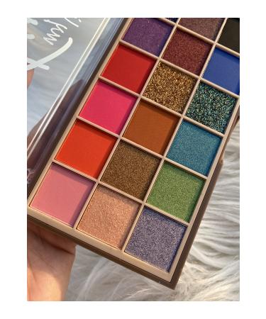Makeupistan 18 Color Glitter Colored Eyeshadow Palette - Buy Online on GoSupps.com