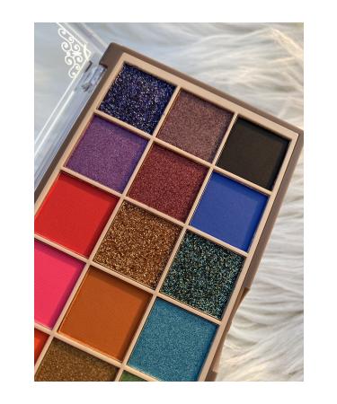 Makeupistan 18 Color Glitter Colored Eyeshadow Palette - Buy Online on GoSupps.com