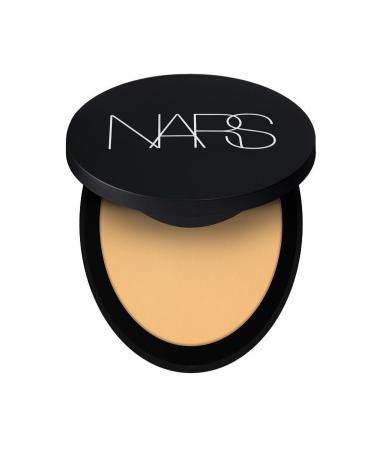 Nars SOFT MATTE ADVANCED PERFECTING POWDER-Powder enriched with Niacinamide (Vitamin B3)