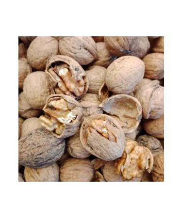 Yeniay Medium Size Local Shelled Yayla Walnut Oil Content is High. It is Brown Inside Because It is Oily.