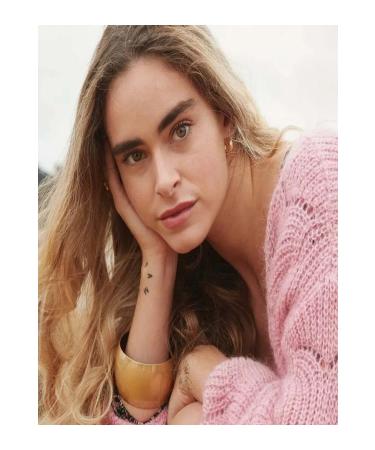 Yves Rocher Facial Cleansing Milk - Sensitive Skin Pure Camomile Soothing Toning Effect Make-Up Remover 200 ml - Buy Online on GoSupps.com