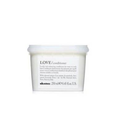 Davines - Love Curl Care Cream for Wavy Frizzy and Electrified Hair Types 250 Ml