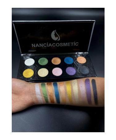 Nancia 10 Metal Eyeshadow Palette - Buy Online on GoSupps.com