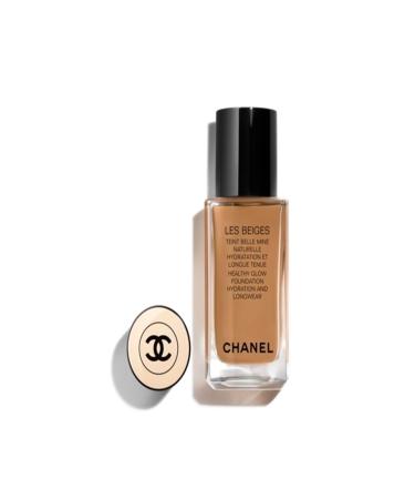 Chanel LES BEIGES-12 Hour Effective Luminous Appearance Moisturizing Satin Finish Foundation 30ML