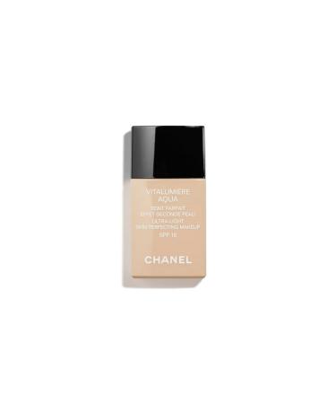 Chanel VITALUMI RE AQUA - SPF 15 Extraordinarily Light Revitalizing Foundation with Hyaluronic Acid 30 ml
