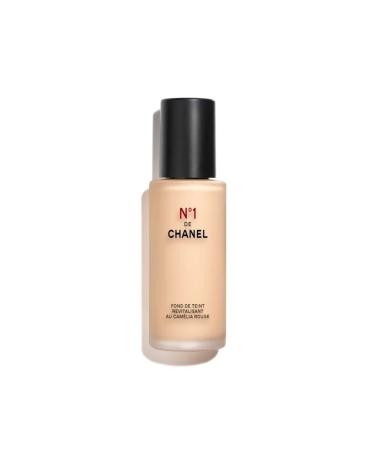 Chanel N 1 DE CHANEL REVITALIZING FOUNDATION BRIGHTENS - MOISTURIZES - PROTECTS