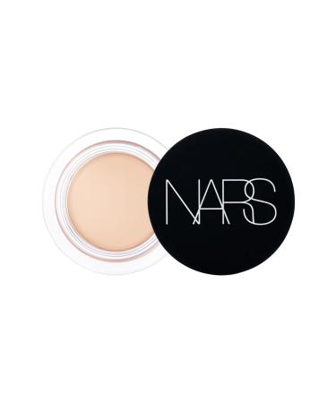 Nars Soft Matte Complete & Hyaluronic Acid Vitamin A&C and E Moisturizing Concealer