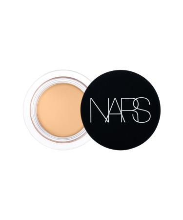 Nars Soft Matte Complete & Hyaluronic Acid Vitamin A&C and E Moisturizing Concealer