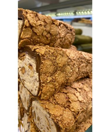 AYLACAN FASHION ALMOND INSIDE CROQUANT OUTSIDE WRAPPED DELIGHT 1 KG