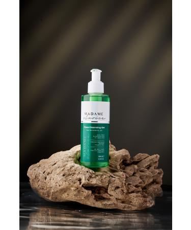 Madame Clarice Extra Brightening Tonic for All Skin Types Anti-Acne and Anti-Blackhead Facial Cleansing Gel - Buy Online on GoSupps.com