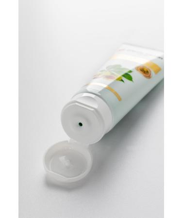 Pierre Cardin Horse Chestnut Balsam Massage Gel 125 Ml 27920 - Buy Online on GoSupps.com