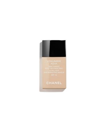 Chanel VITALUMI RE AQUA - Anti-Fatigue Brightening Luminous Foundation with SPF15 Protection