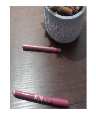 Roesia Rose Lip Pencil