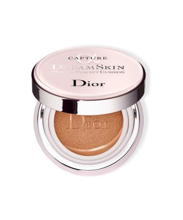 Dior Dreamskin Moist & Perfect Cushion- Anti-Aging & Anti-Redness and Anti-Pore SPF50+ Protection Foundation